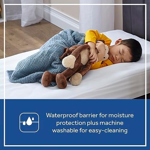Sealy Baby Allergy Protection Plus Crib Mattress Cover 52 x 28-White
