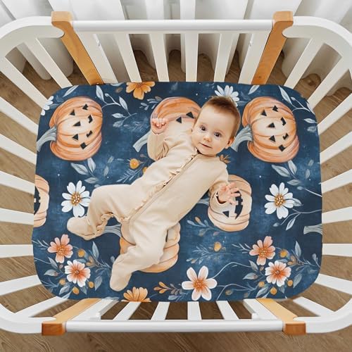 Qilmy Halloween Pumpkins Crib Sheet for Kids