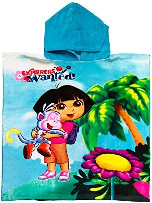 Dora the Explorer Explorers Wanted Velour Hooded Towel 1